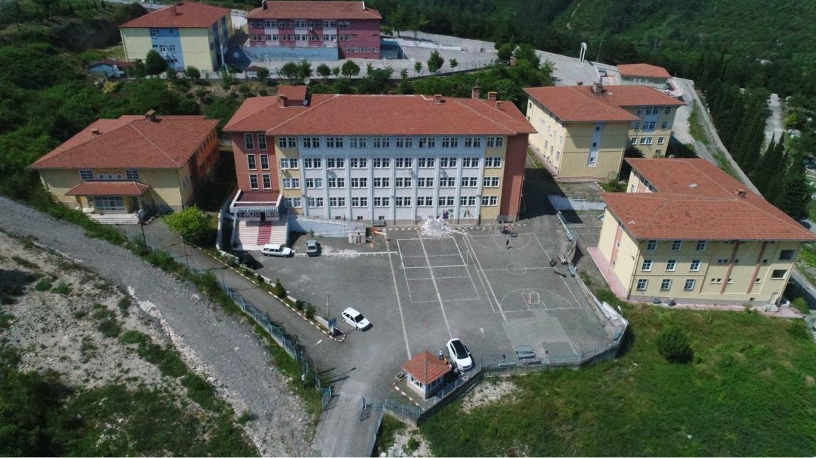 Alaplı Borsa İstanbul Fen Lisesi Fotoğrafı